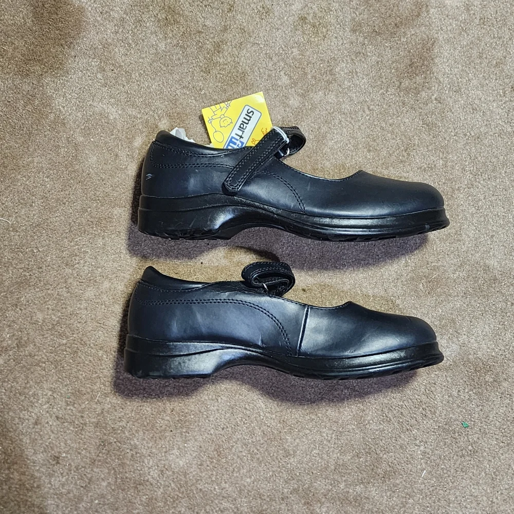 Payless Smart Fit Mary Jane Black Kids Shoes Sz 2